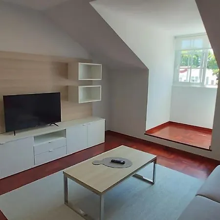 Leon Xiii Apartament *